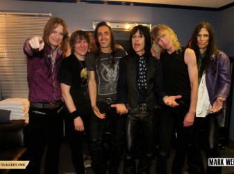 Kix backstage at M3, Baltimore - by Mark Weiss